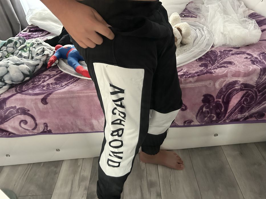 Vand pantaloni vagabond marimea M