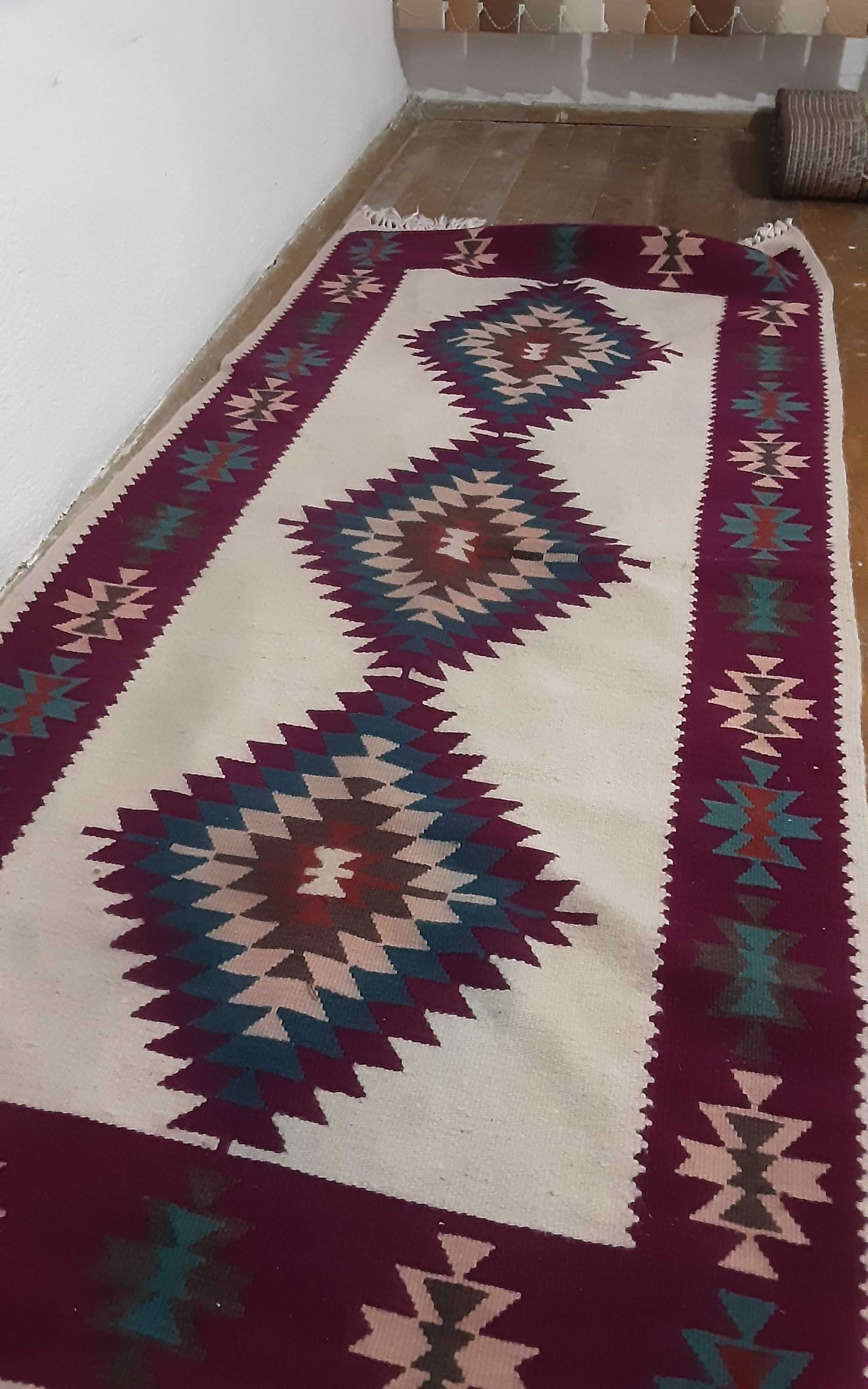 Котленски килим и пътека ЧИСТО НОВИ