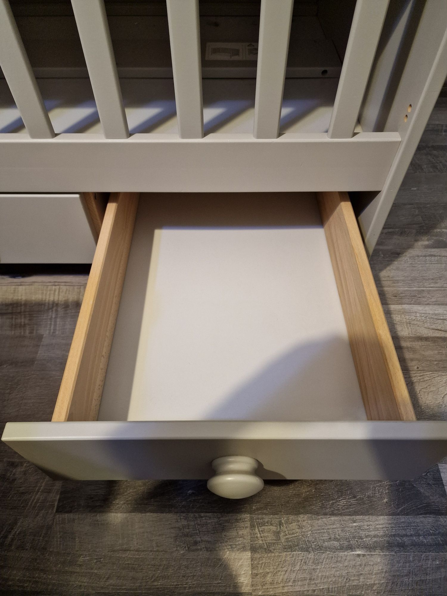 Patut 3 sertare Ikea Gonatt, saltea, cearceaf