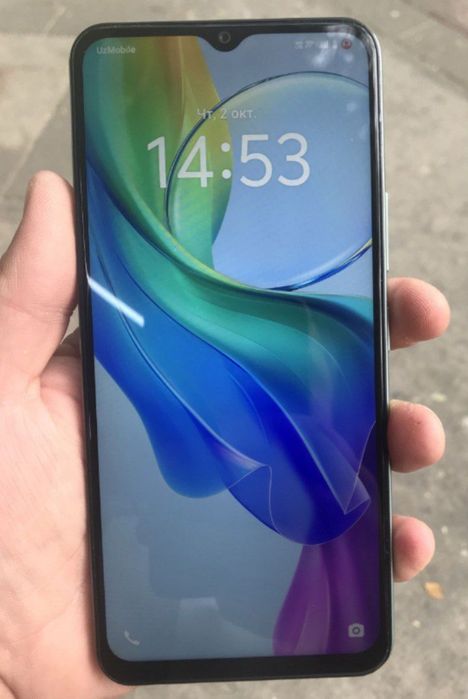 Vivo Y 03.  Idela xolda