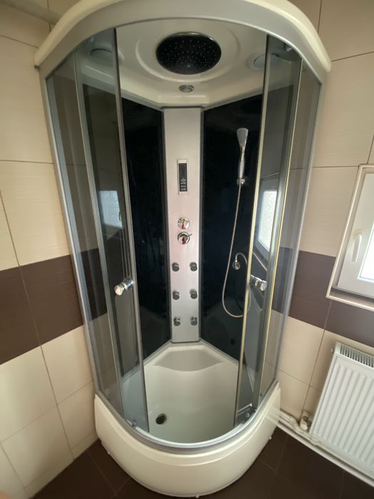 Cabina de dus pret negociabil