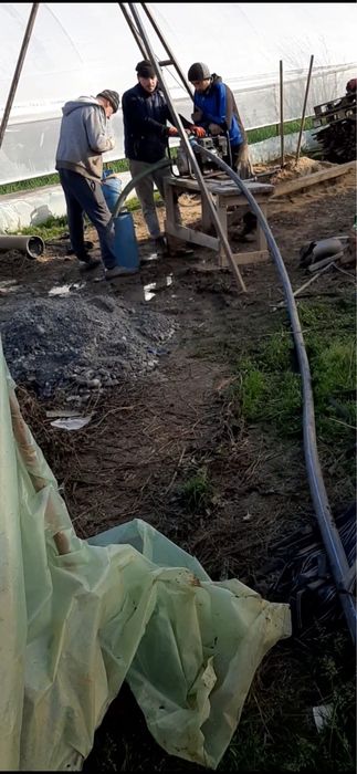 Foraje puturi apa si denisipari in beci