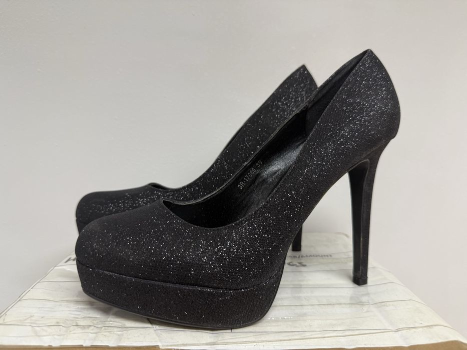 Официални обувки