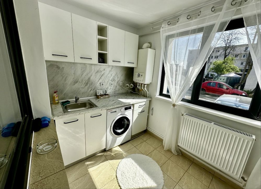 Regim hotelier Holiday Hipodrom zona centrala