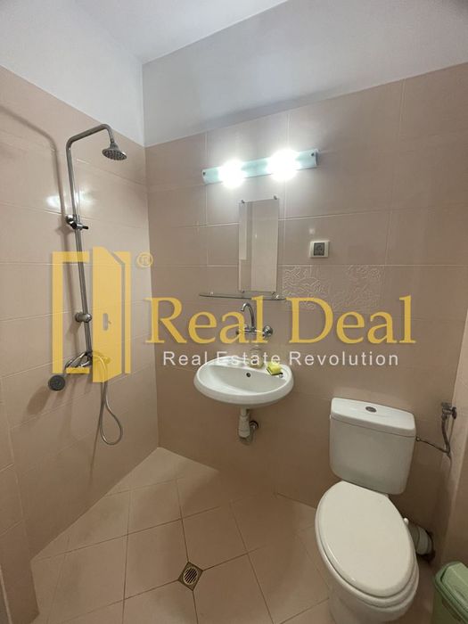 Дава се под наем Тристаен апартамент в София, Оборище - 76 кв.м за 649 € - Снимка #11