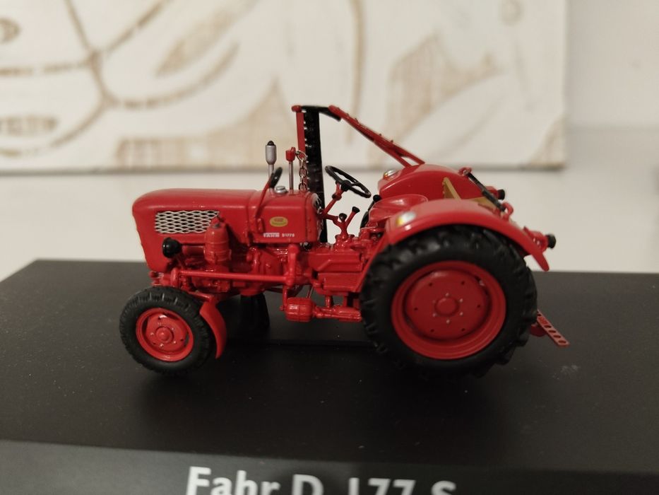Macheta tractor FAHR