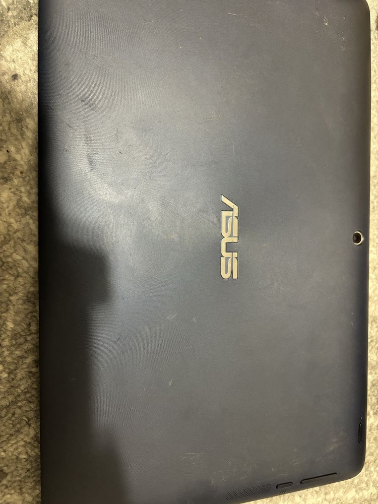 Asus Transform T200 quad core 2 gb ram potrivit diagnoza auto