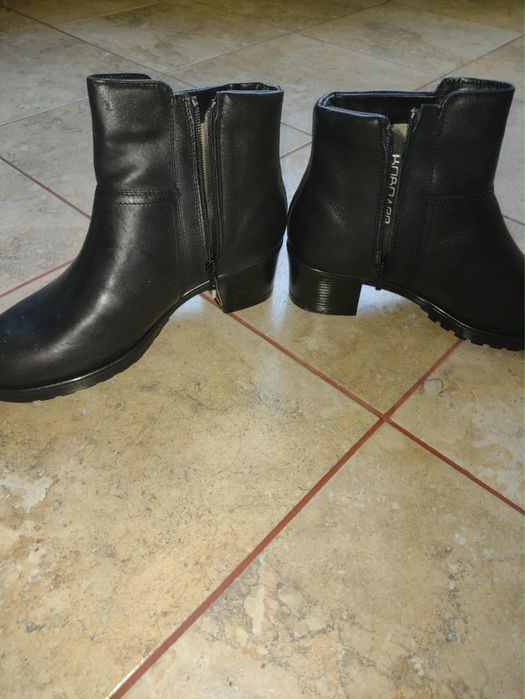 Български дамски боти