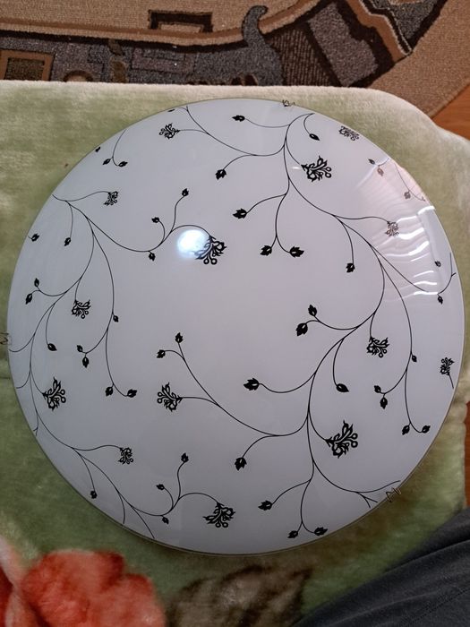 Aplică pentru dormitor și living