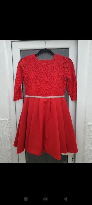 Rochie eleganta rosie