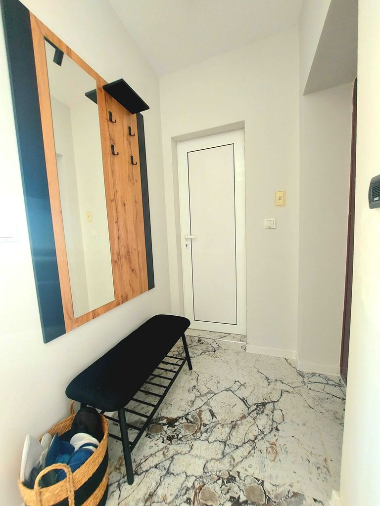 Дава се под наем Двустаен апартамент в Варна, Трошево - 72 кв.м за 561 € - Снимка #15