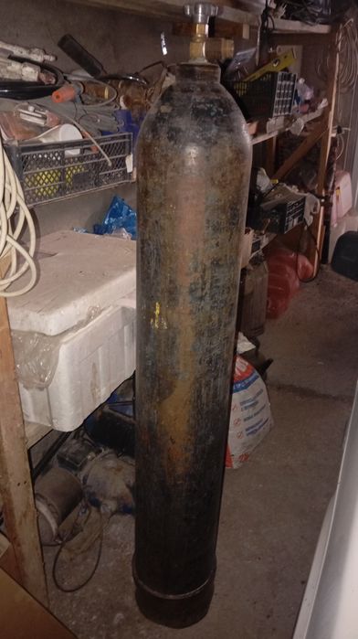 Кислородный балон