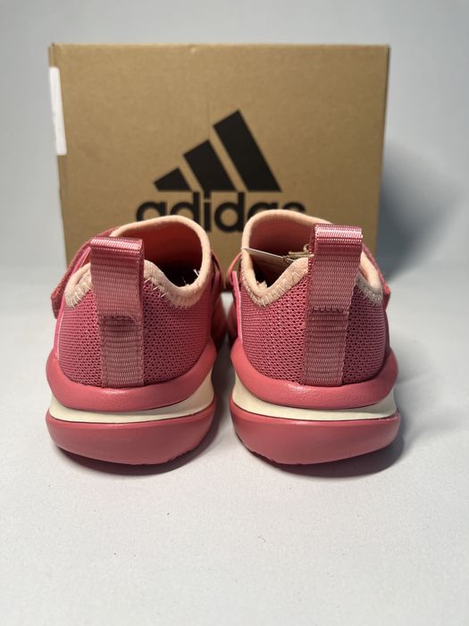 Маратонки Adidas