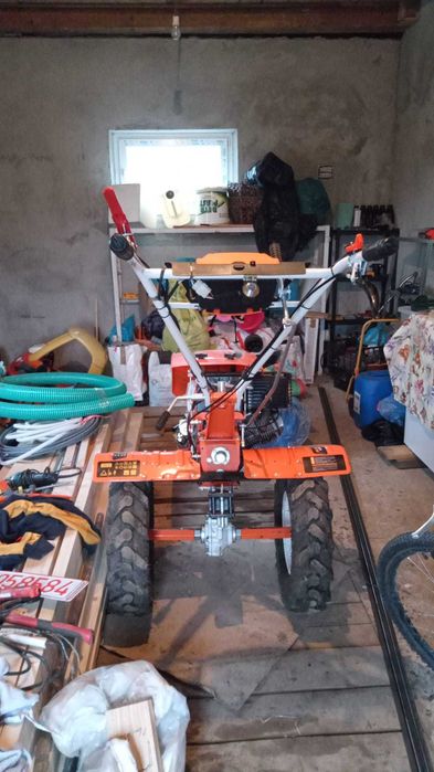 Motocultor nou 18 cp+remorca 750 kg