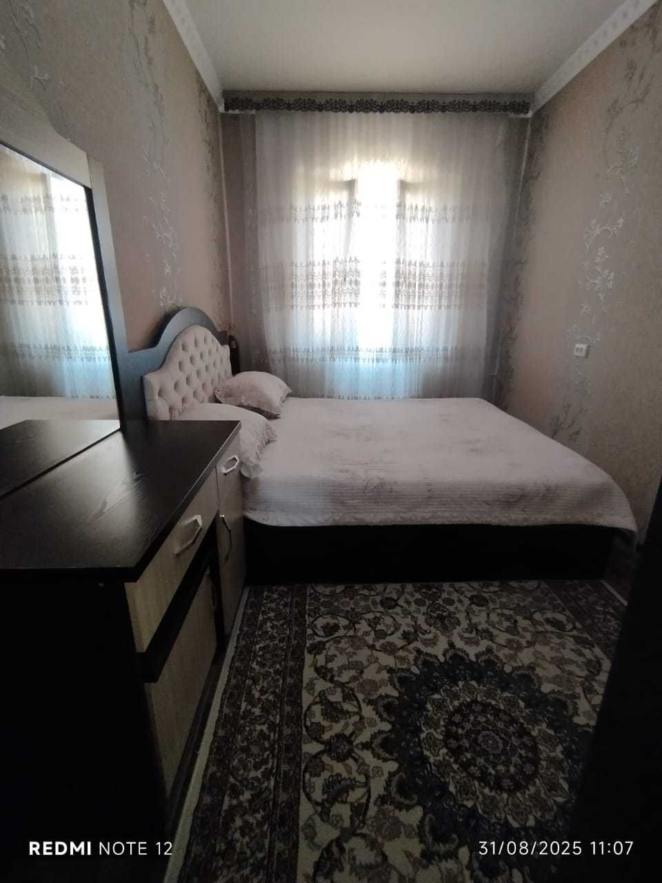 СРОЧНО!!! 3 хонали уй сотилади. Продается квартира