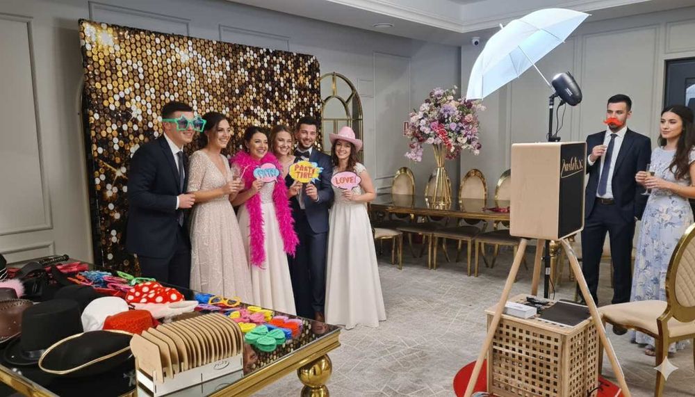 Cabina foto/ Platforma 360/ Baloane fum/ Baloane explozive/ Fum Greu