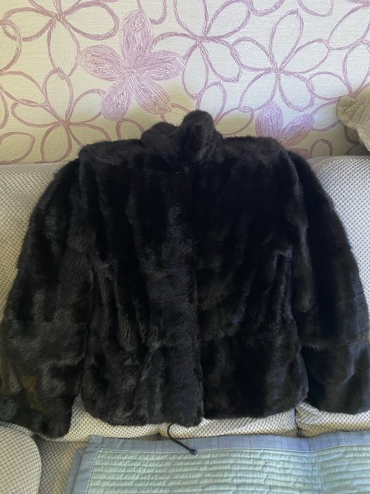 Продам норковую шубк