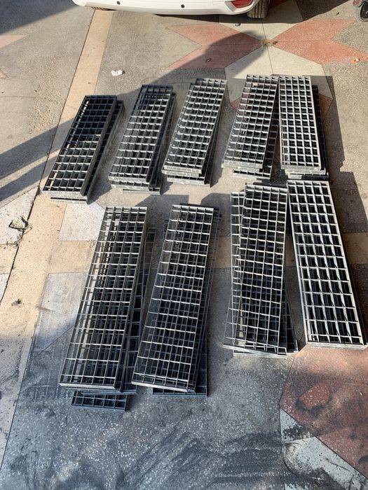 Trepte zincate la orce dimensiune