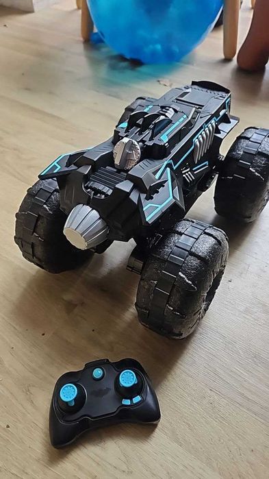 DC All-Terrain Batmobile Батмобил с дистанционно управление
