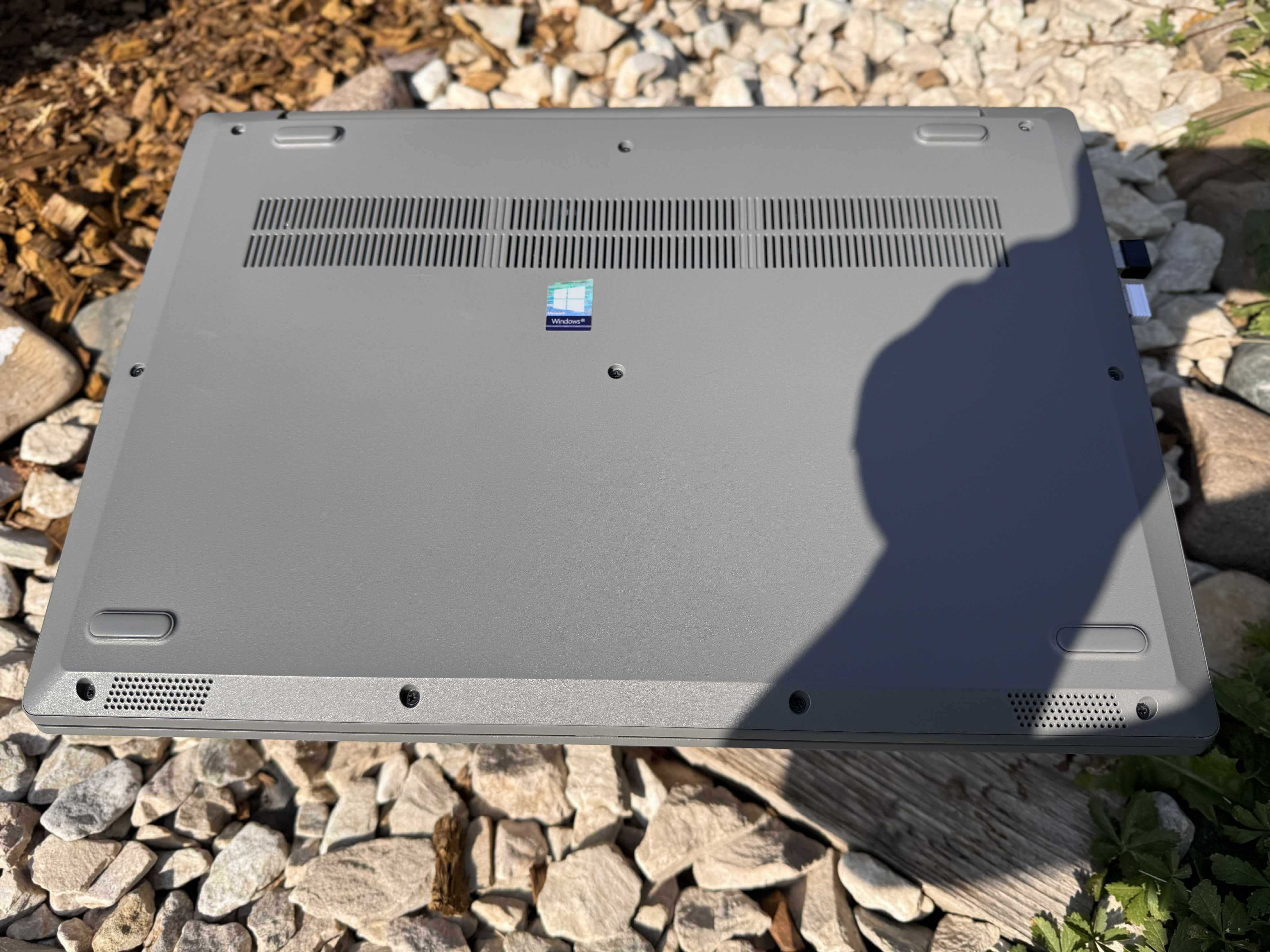 Lenovo IdeaPad 3