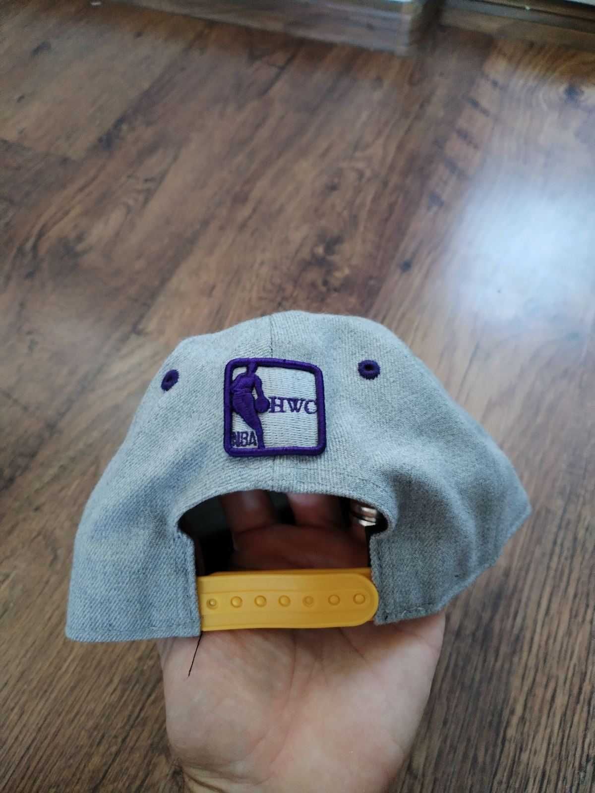 New Era Los Angeles Lakers - страхотна шапка