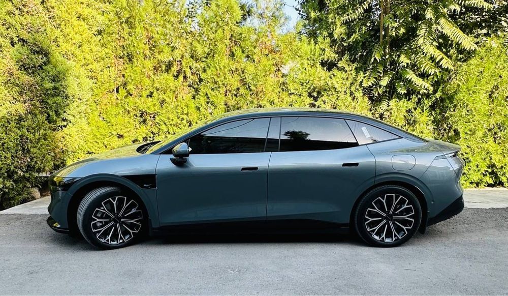 Zeekr 007 Dual motor srochno