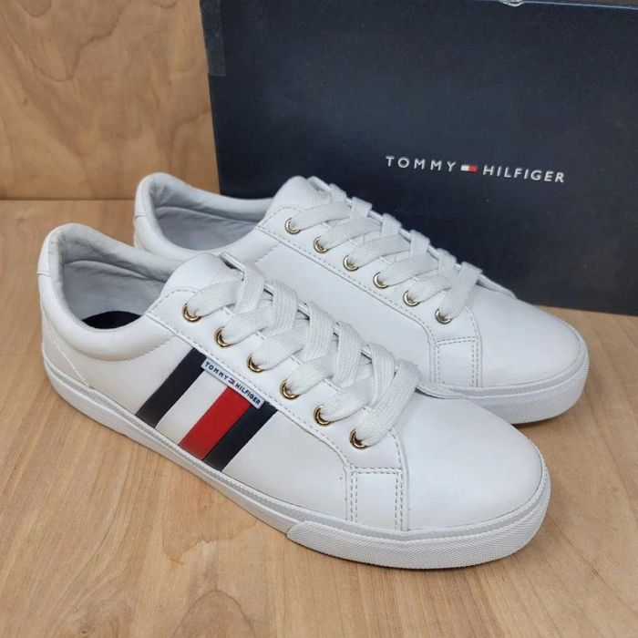 Tommy Hilfiger кроссовки, 41 размер