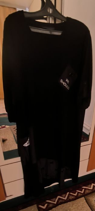 Продам новое чёрное платье