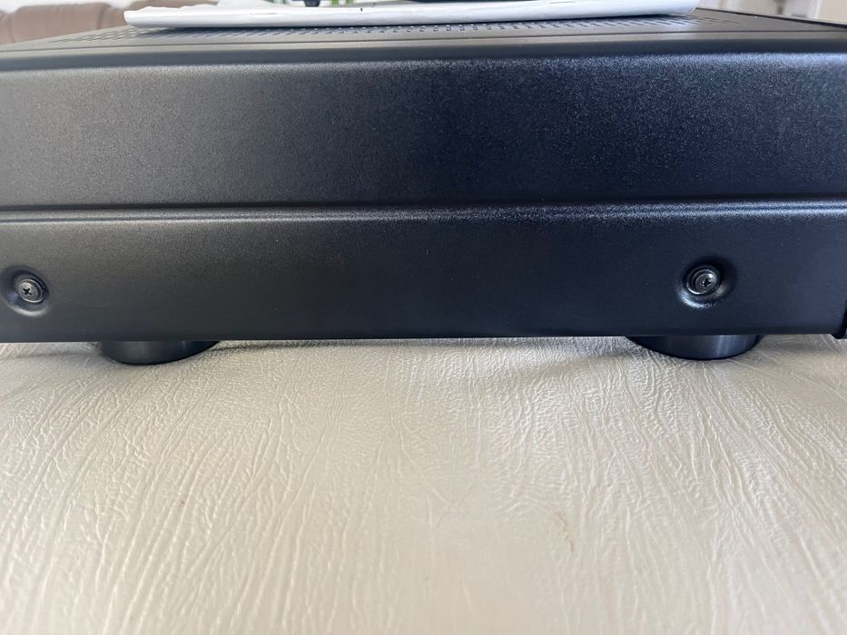 Стерео усилвател  Denon