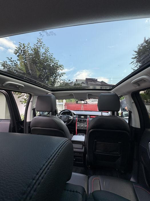 Land rover discovery sport