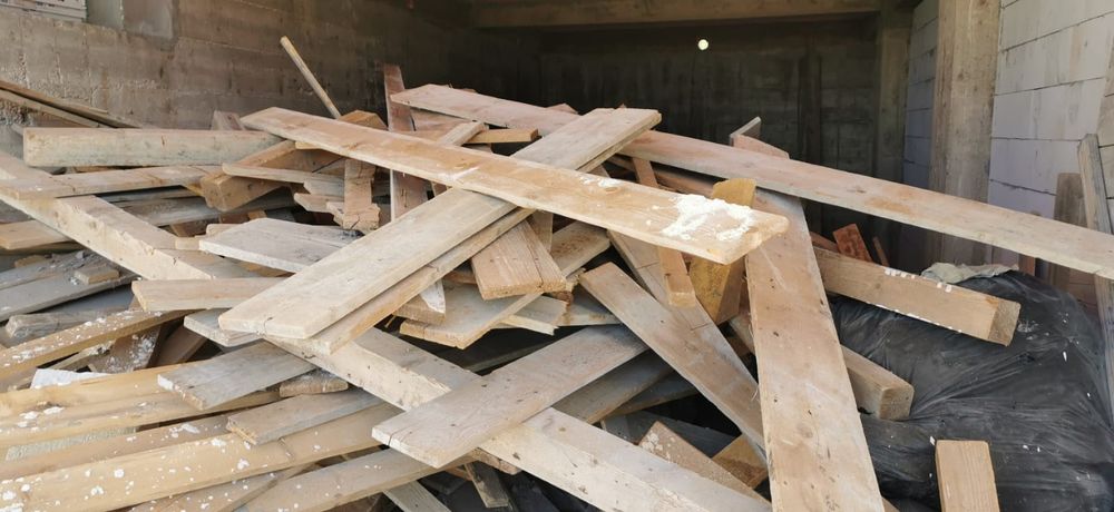 Vând lemn brad pt constructii