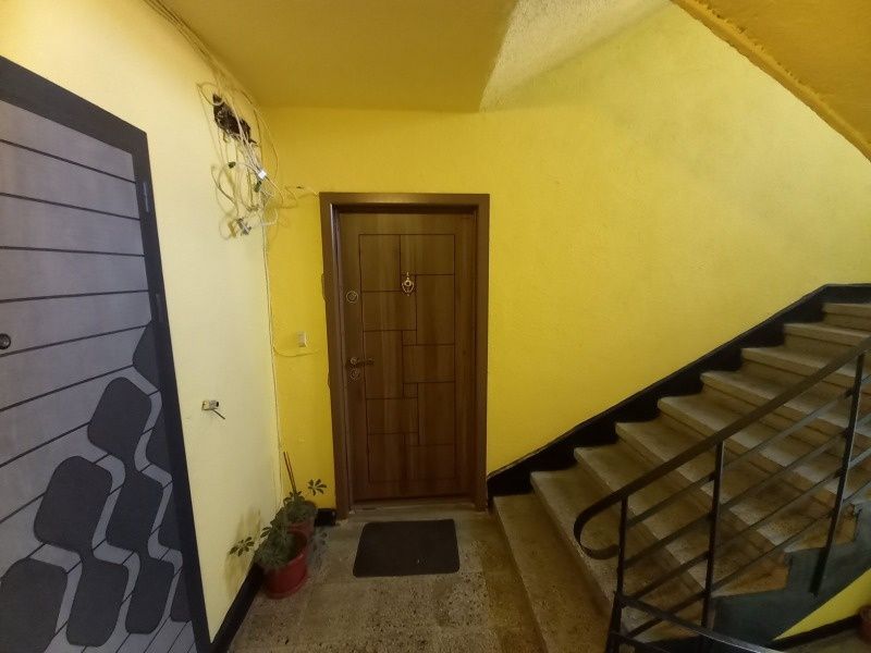 Двустаен апартамент