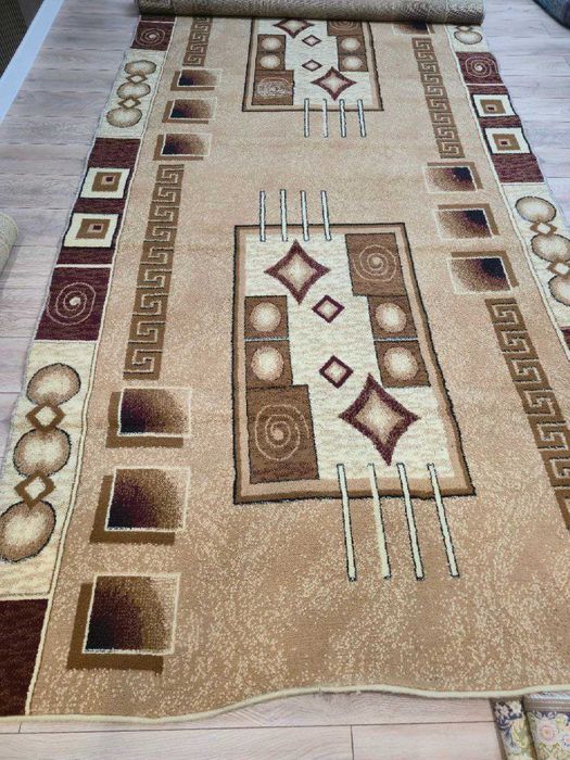 Продаю ковры в хорошем состоянии по 350 тыс сум