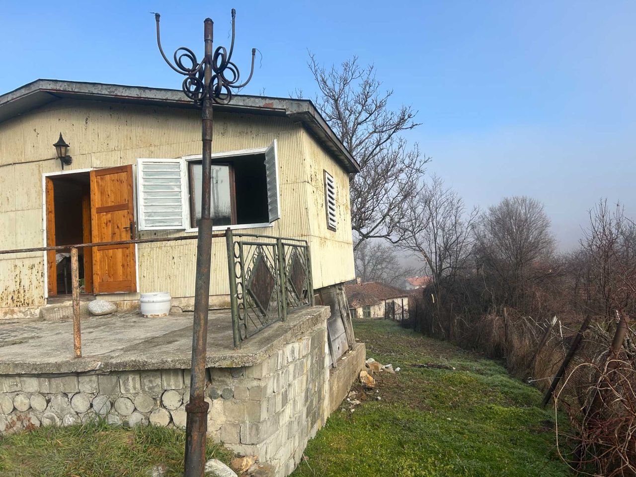 Продава се Къща в София, Люлин 1 - 22 кв.м за 70 €/кв.м - Снимка #12