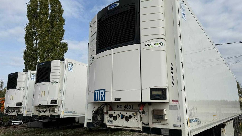 Semiremorca frigorifica Krone cu carlige