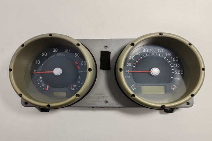 Ceas bord 6N0920804E Volkswagen VW Polo a 3-a generatie 6N (facelift)