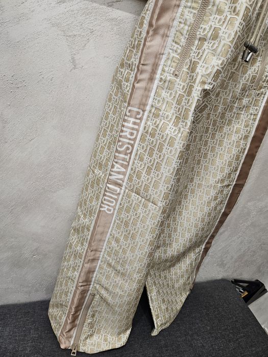 Луксозен дамски екип Christian Dior Oblique – нов, 36