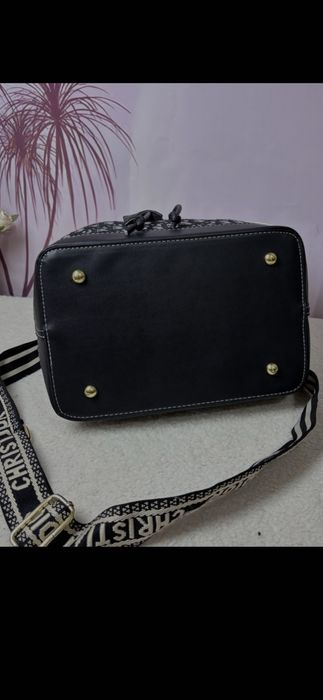 Geantă Christian Dior model 2026