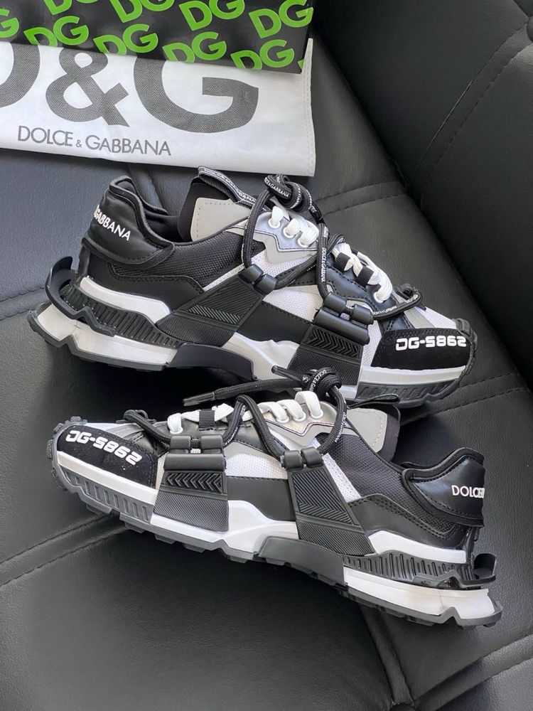 Adidasi Dolce & Gabbana noi !!! Marimi 40/44 !!!
