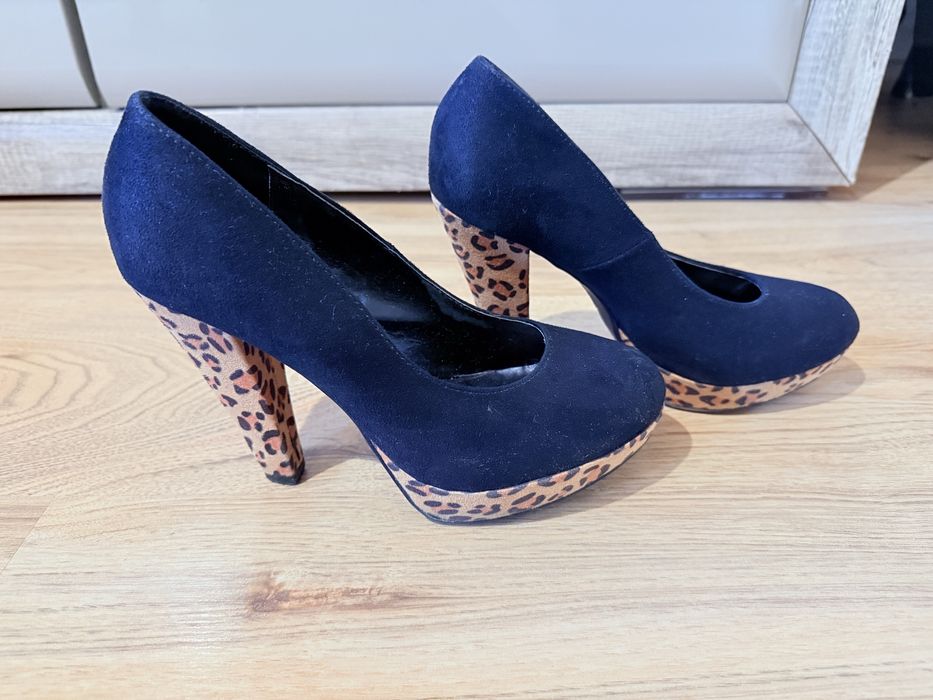 Страхотни обувки на ток