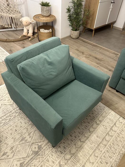 Set Canapea si fotoliu ikea fixa