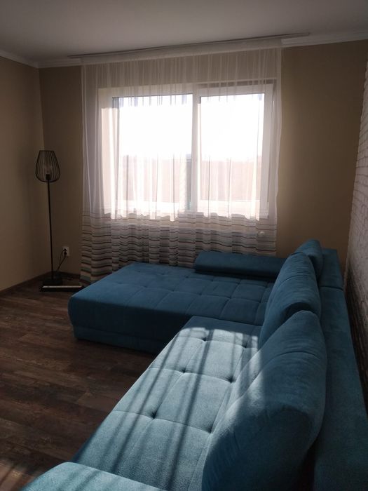 Chirie apartament cu o camera, are loc in parcare subterana inchisa