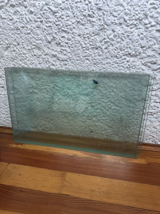 Стёкла от серванта