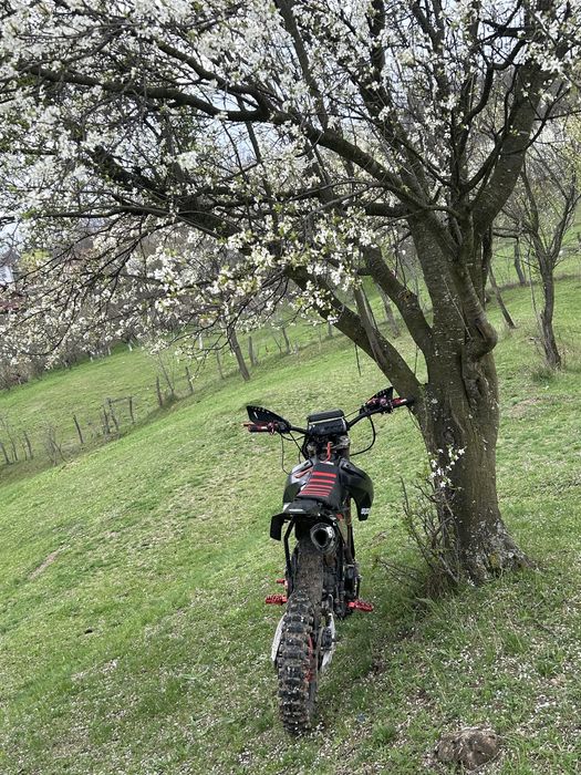 Cross 125 cc se vinde ugent