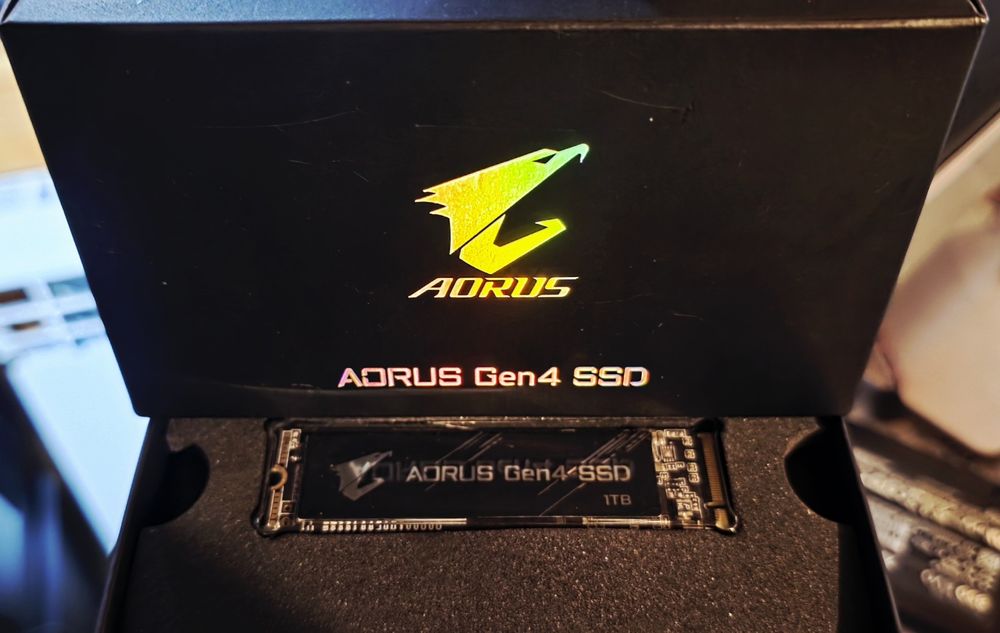 1TB Gigabyte AORUS Gen4 NVMe M.2. SSD