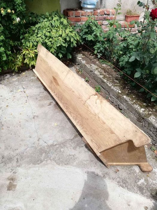 Troacă lemn pentru opărit porci