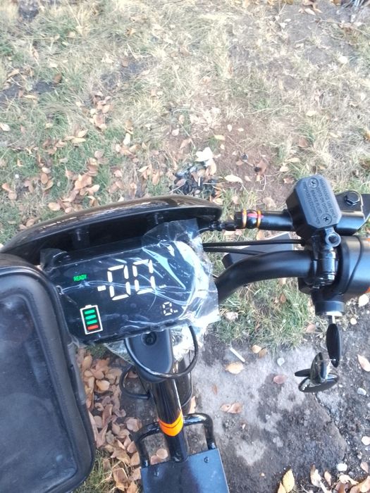 Kugoo v3 pro почти новый