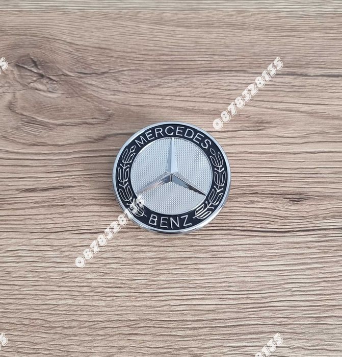 Емблеми за Мерцедес / Mercedes 57мм по стандарт тип Тапа с черно венче