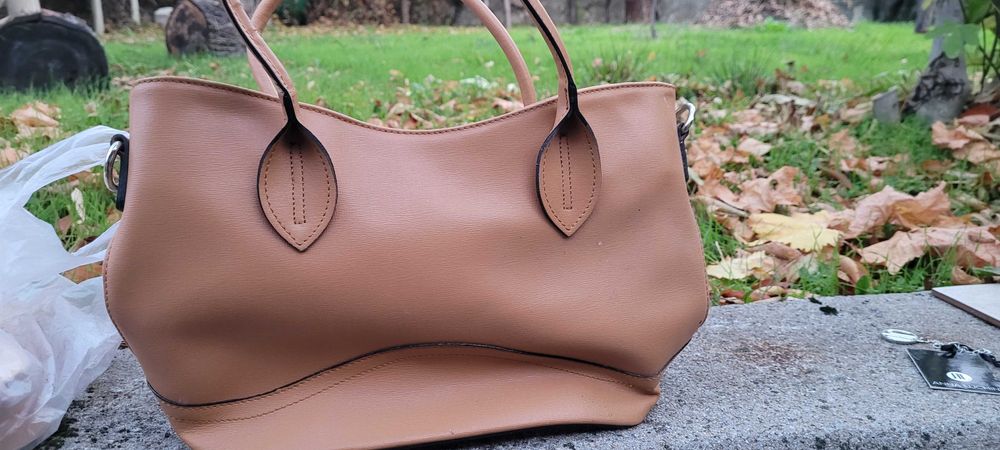 Чанта нова Anna Luchini