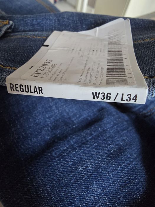 Джинсы новые LEE